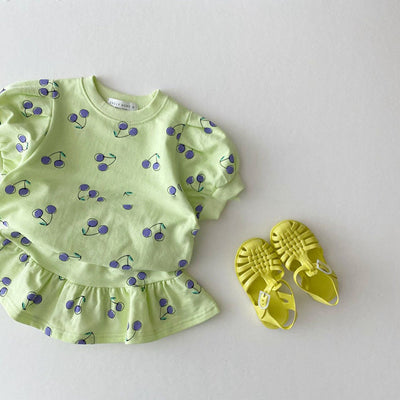 Conjunto Infantil Estilo Occidental: Blusa Manga Corta y Falda Cereza - Image 2