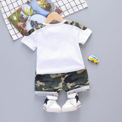 Conjunto de Dos Piezas Camuflado con Shorts de Manga Corta - Image 3