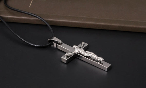 Dije Cruz de Jesús en Acero Inoxidable