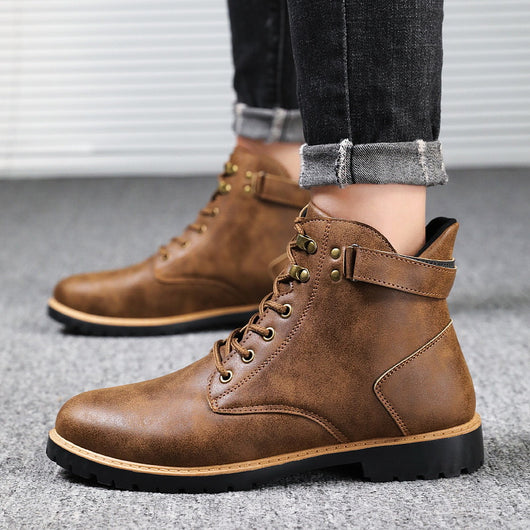 Botas de Trabajo Antideslizantes y Resistentes al Desgaste - Image 6