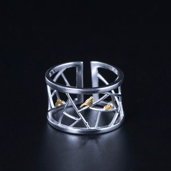 Anillo Ancho Irregular con Diseño de Pájaro