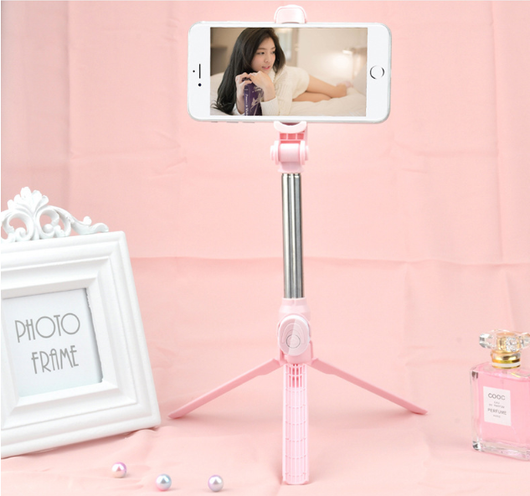 Trípode Selfie Compatible con Apple - Soporte Ajustable para iPhone - Image 9