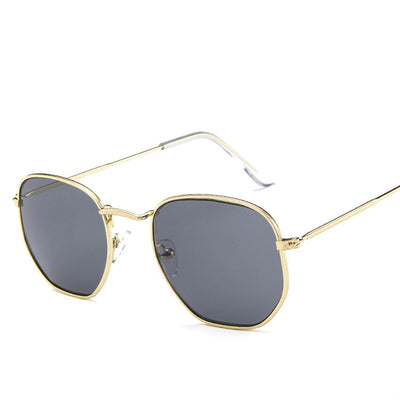 Gafas de Sol Cuadradas Compactas - Image 15