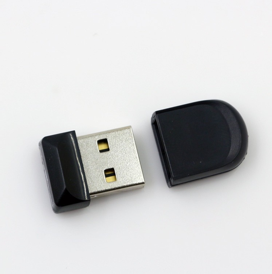 Unidad Flash USB Mini Coche Resistente al Agua con Encriptación y Parlante