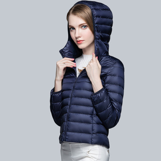 Chaqueta Acolchada Ligera con Capucha para Mujer - Diseño Slim Moderno - Image 12