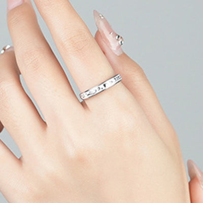 Anillo Ajustable de Diseño Minimalista con Apertura - Image 10