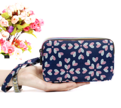 Billetera Táctil para Mujer con Tres Compartimentos y Bolsillo para Celular - Image 24
