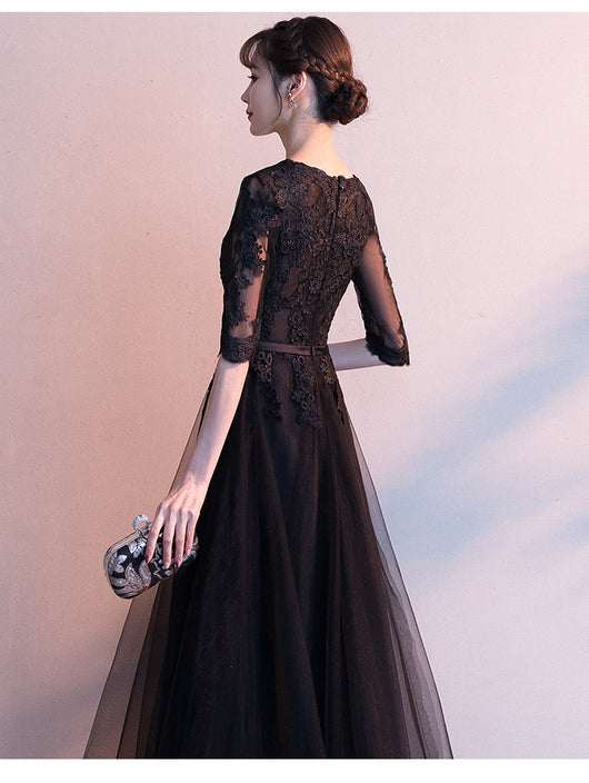 Vestido Largo Elegante Negro para Reuniones Anuales - Image 19