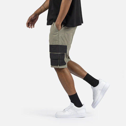 Shorts Deportivos Casuales con Detalles Tooling para Hombre - Image 17