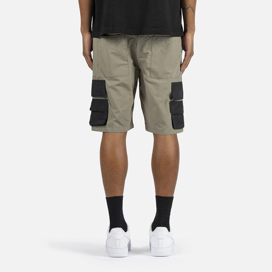 Shorts Deportivos Casuales con Detalles Tooling para Hombre - Image 19