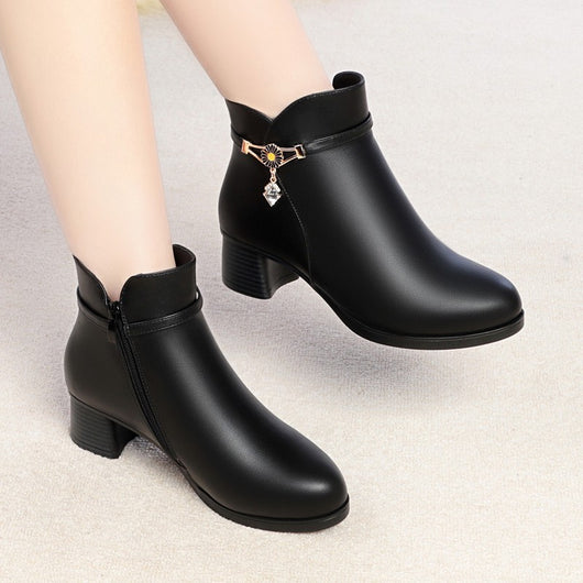 Botas Cortas de Cachemira y Cuero para Otoño e Invierno - Image 12