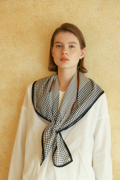 Pañuelo de Seda Twill Cuadros Houndstooth - Image 12