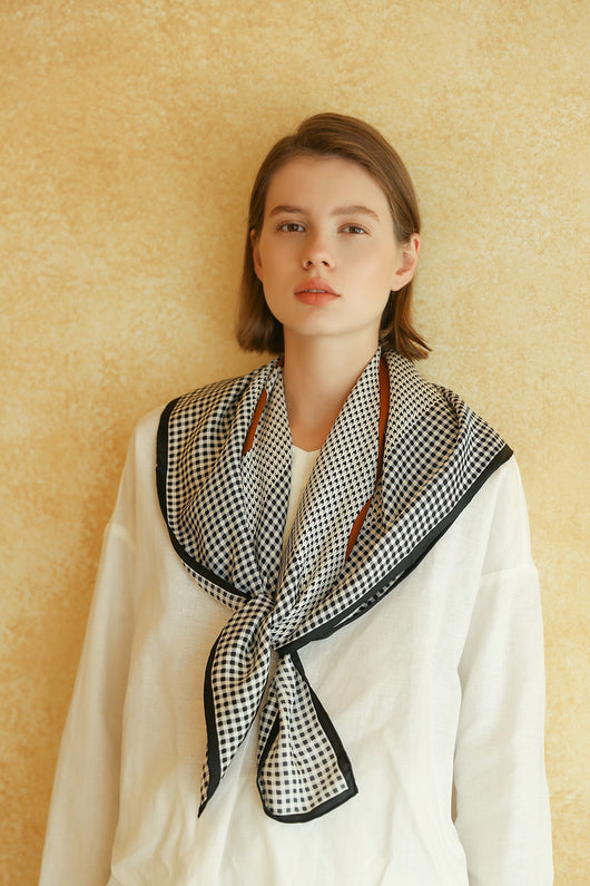Pañuelo de Seda Twill Cuadros Houndstooth - Image 12