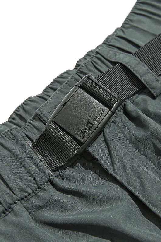 Shorts Cargo Hombre Verano con Bolsillos Múltiples y Paneles de Contraste - Image 12