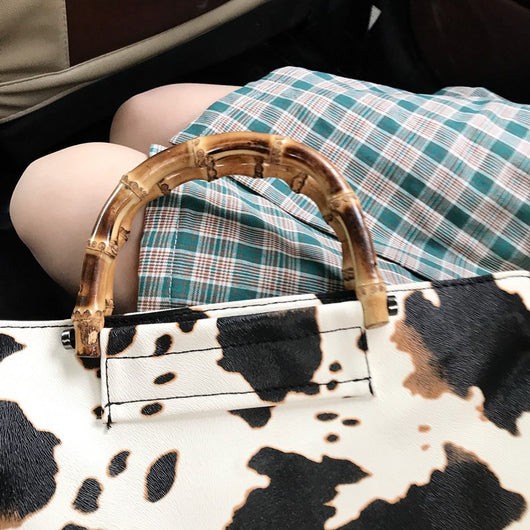 Bolsa Portátil Ghost Horse con Patrón de Vaca - Image 12