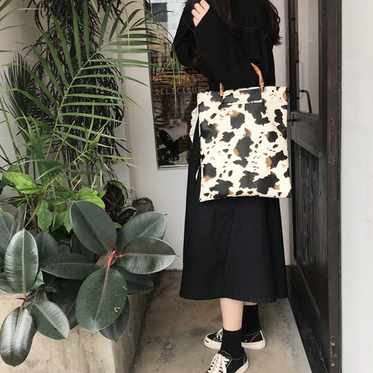 Bolsa Portátil Ghost Horse con Patrón de Vaca - Image 15