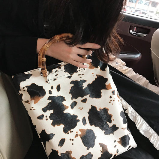 Bolsa Portátil Ghost Horse con Patrón de Vaca - Image 18