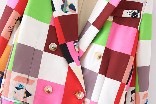 Saco Blazer Doble Botonadura con Estampado Graffiti para Mujer - Image 14