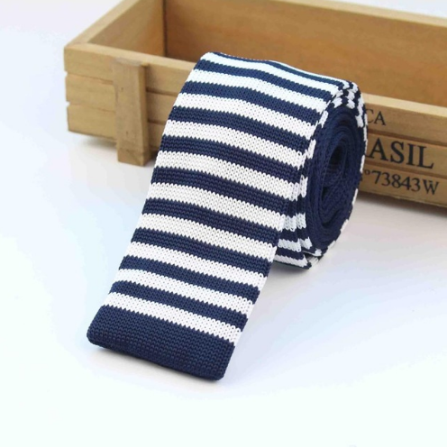 Corbata Tejida Delgada a Rayas para Hombre - Diseño Moderno y Sofisticado - Image 6