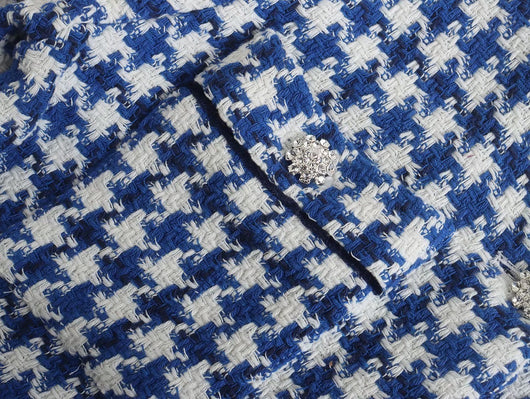 Chaqueta Camisa de Moda con Detalles Texturizados y Bordados - Image 10