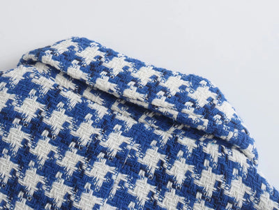 Chaqueta Camisa de Moda con Detalles Texturizados y Bordados - Image 14