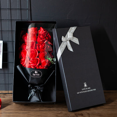 Ramo de 18 Rosas de Jabón en Caja de Regalo - Image 5