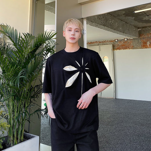 Camiseta Manga Corta Abstracta Tridimensional Estilo Urbano Moderno