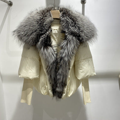 Chaqueta de Lujo para Dama con Plumón de Ganso y Cuello de Zorro