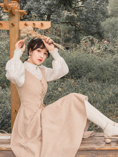 Conjunto Elegante de Blusa con Mangas Farol y Falda Chaleco de Lana - Inspiración Francesa - Image 10