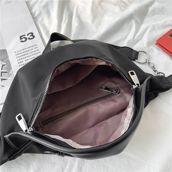 Bolsa de Pecho Nylon Versátil con Cadena Chic