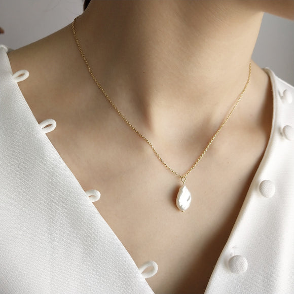 Collar de Plata 925 con Perla Barroca Dorada - Diseño Elegante