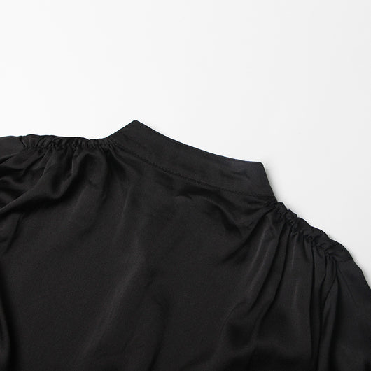 Blusa Ejecutiva de Cuello Mao con Detalles en Contraste - Image 18