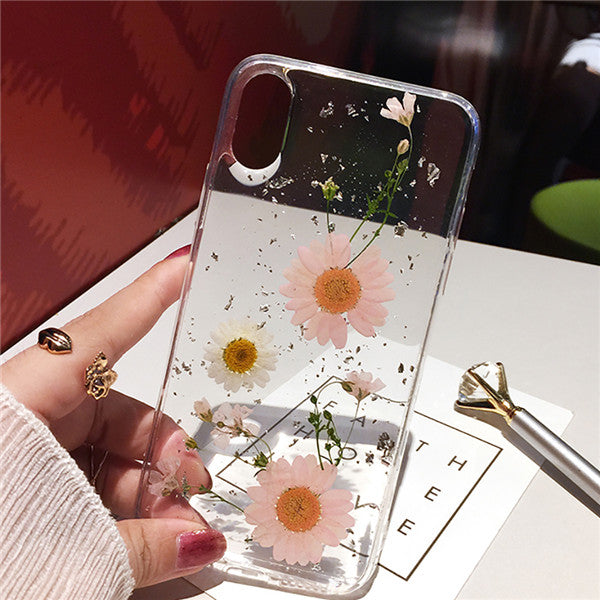 Funda para móvil con flores secas