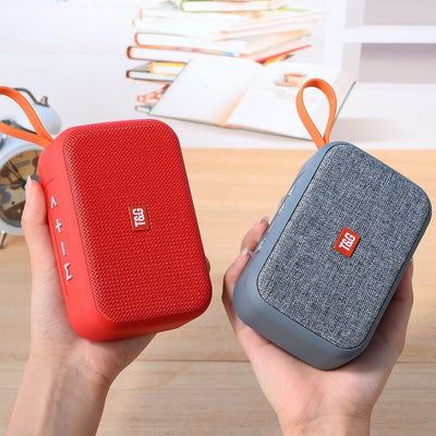 Parlante Portátil Bluetooth con Radio FM y Micrófono para Llamadas - Image 4