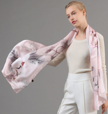 Pañuelo de Seda con Estampado Digital por Inyección - Image 9