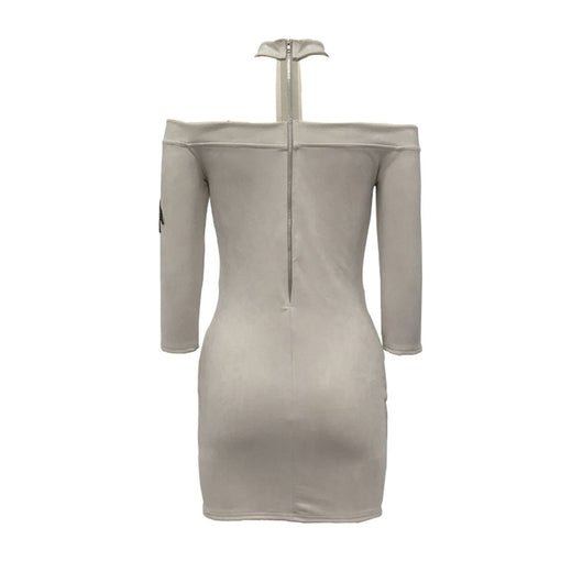 Vestido Corto de Gamuza con Cuello Choker y Hombros Descubiertos con Bordado de Rosas - Image 8
