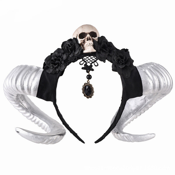 Diadema de Flores Negras con Velo, Calavera y Cuernos de Carnero