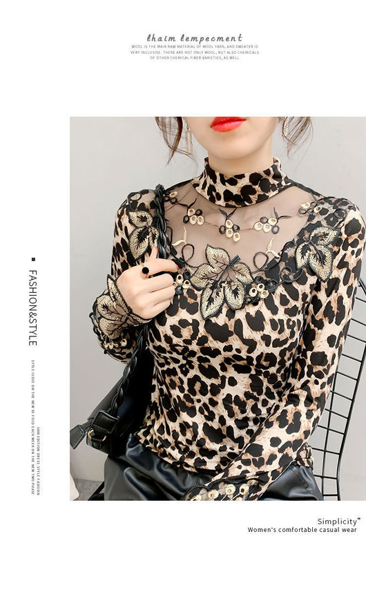 Blusa Estilo Occidental Estampado Leopardo con Encaje Bordado - Image 15