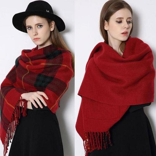 Chal Cashmere con Bolsillos y Flecos a Cuadros - Image 9