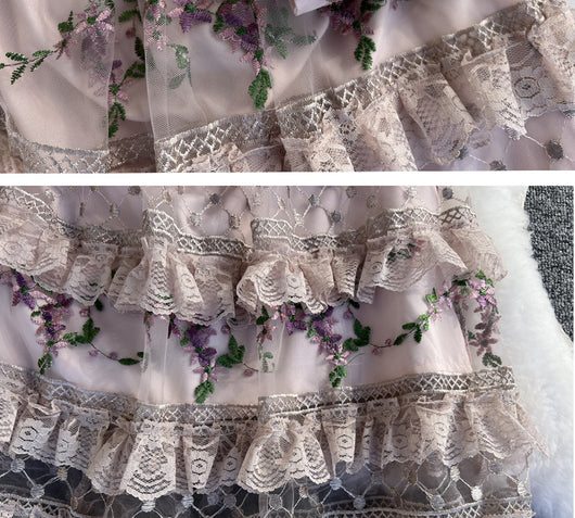 Vestido de Encaje Bordado Elegante con Detalles de Costura - Image 14