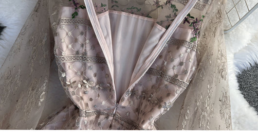 Vestido de Encaje Bordado Elegante con Detalles de Costura - Image 21