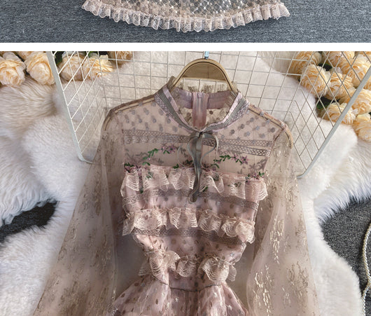 Vestido de Encaje Bordado Elegante con Detalles de Costura - Image 23