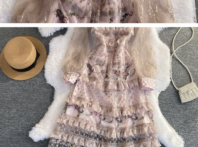 Vestido de Encaje Bordado Elegante con Detalles de Costura - Image 24