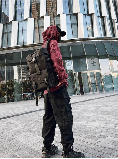 Mochila de Viaje Negra con Gran Capacidad y Compartimentos de Herramientas - Image 13