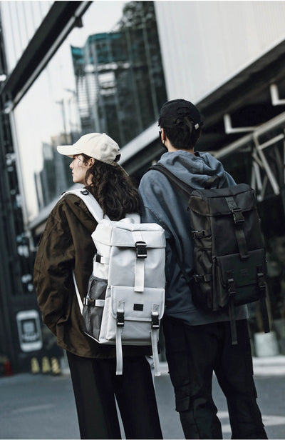 Mochila de Viaje Negra con Gran Capacidad y Compartimentos de Herramientas - Image 22