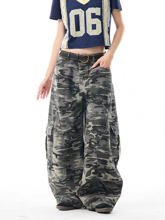Overol Ancho Camuflaje Retro para Mujer - Pantalón Suelto y Casual - Image 14