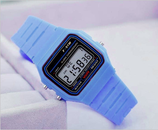 Reloj Electrónico Multifuncional con Luz LED - Image 17