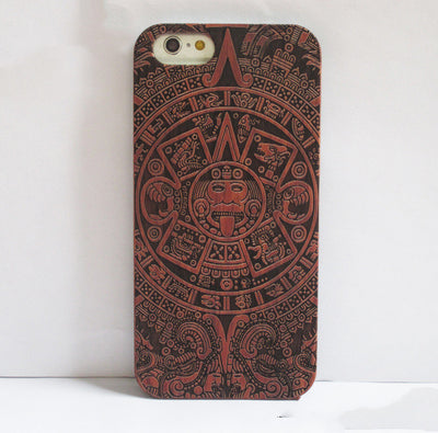 Funda para móvil con tallado en madera artesanal - Image 8