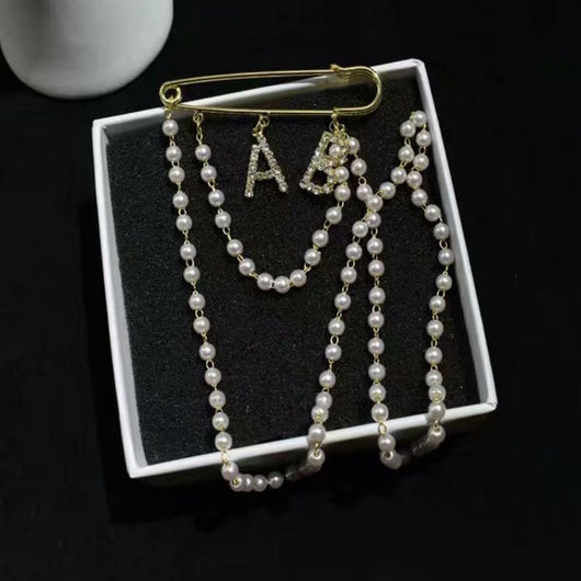Broche de Perlas con Borlas y Cadena - Accesorio de Moda Retro Personalizado - Image 3