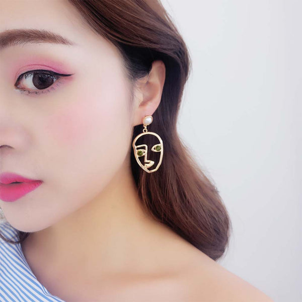 Aretes de Perla con Diseño de Personalidad Coreana
